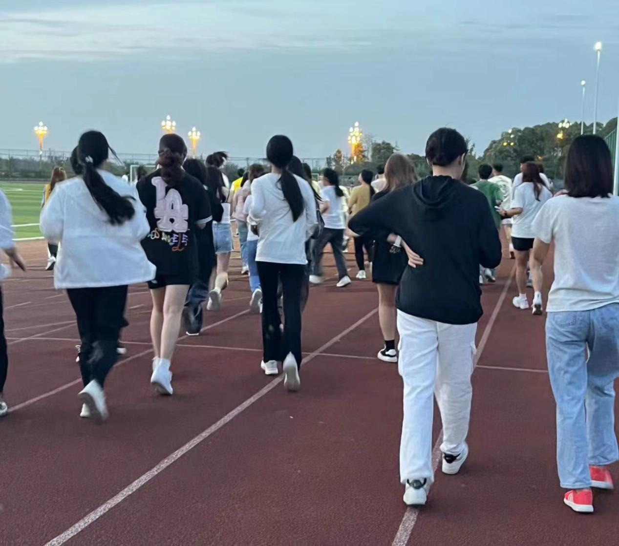 4481b54a5b7033b7ef794eada813a56